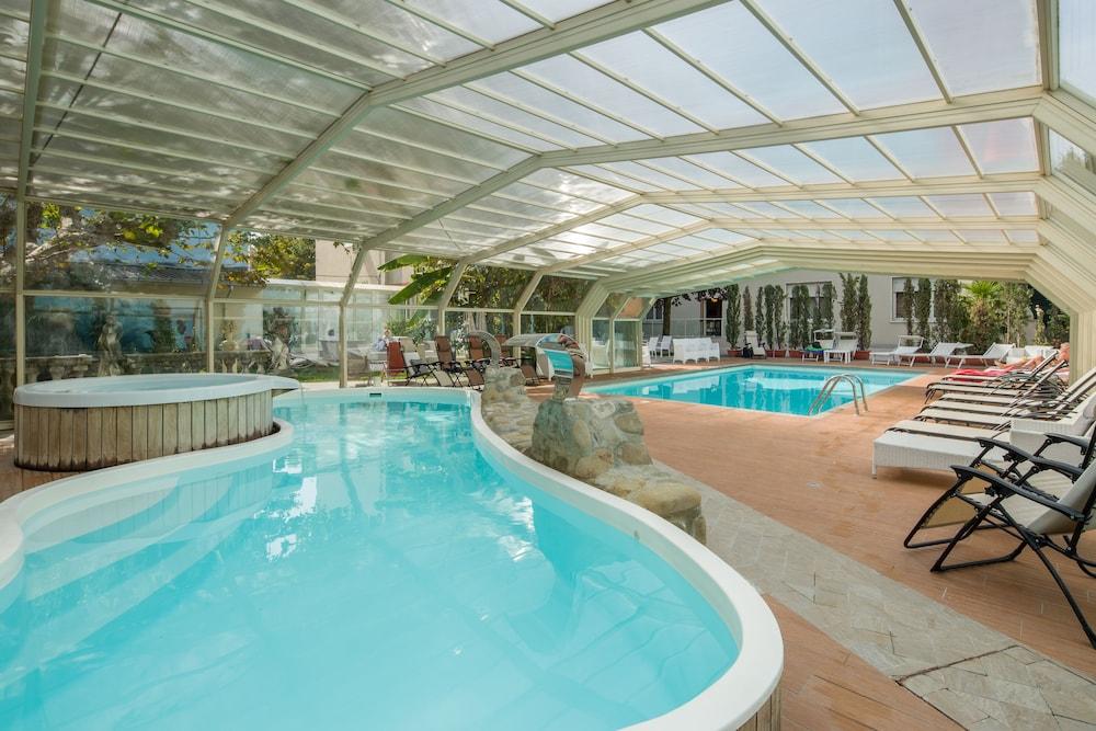 Manzoni Wellness&spa Hotel 4*